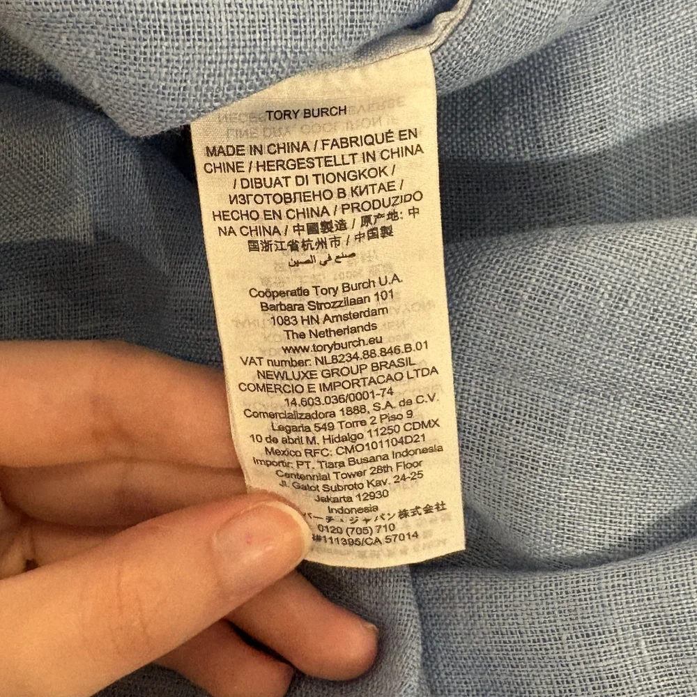 Tory Burch Blue Resort Mini Dress with Scoop Neck and Dolman Sleeves - Picture 4 of 7